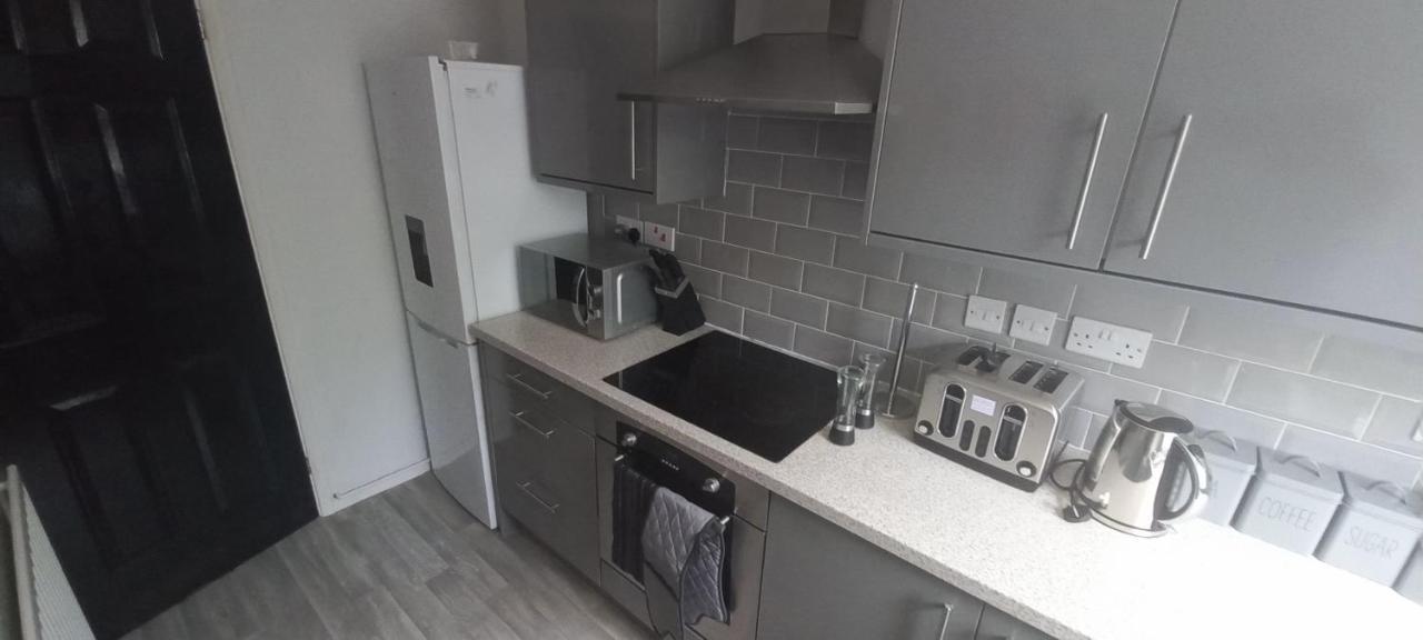 6-Min Walk To New Cross Parking Long Stay Discounts Γούλβερχαμπτον Εξωτερικό φωτογραφία
